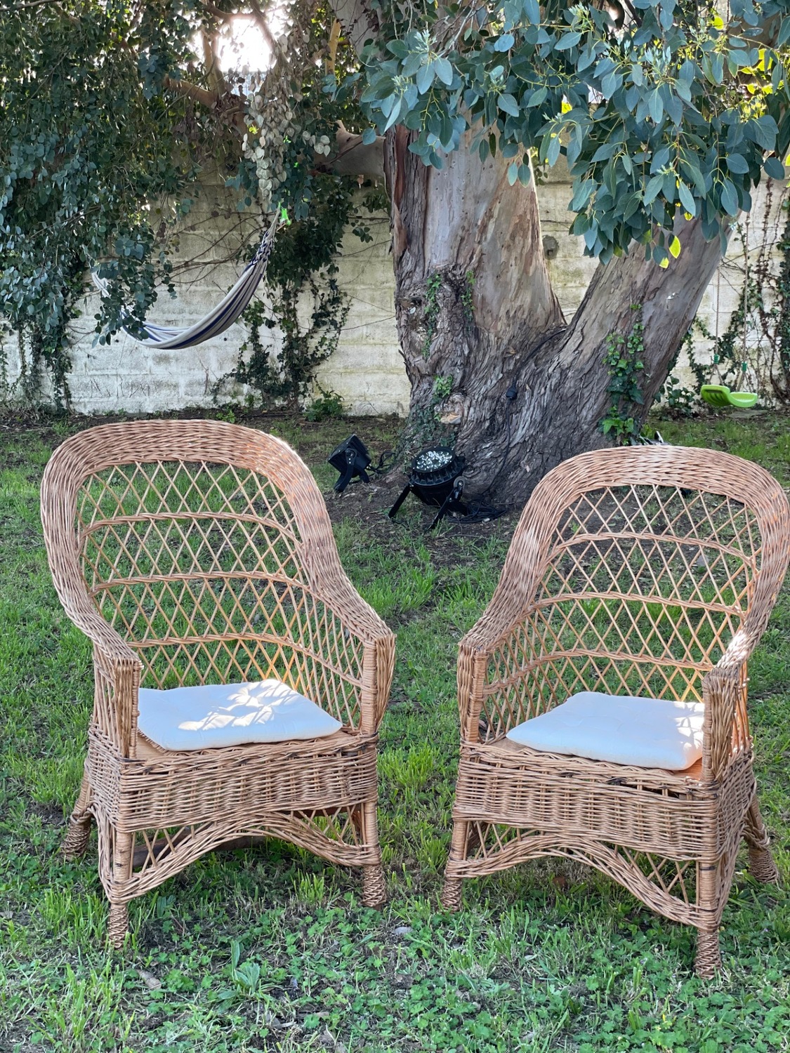 FAUTEUIL HUGO