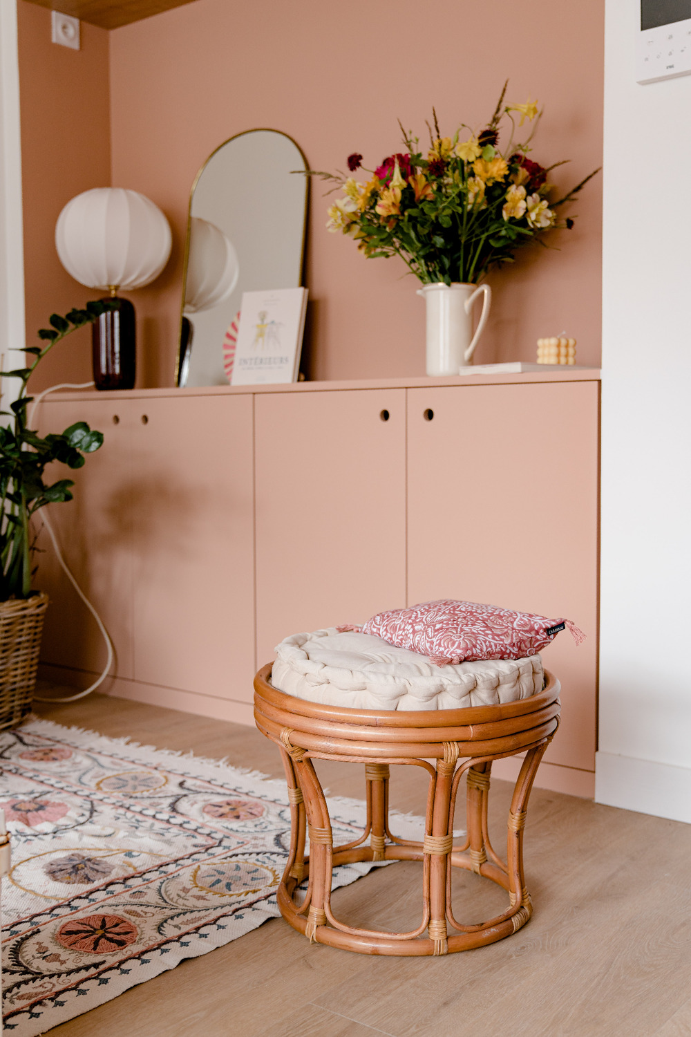 POUF ROTIN ET COUSSIN